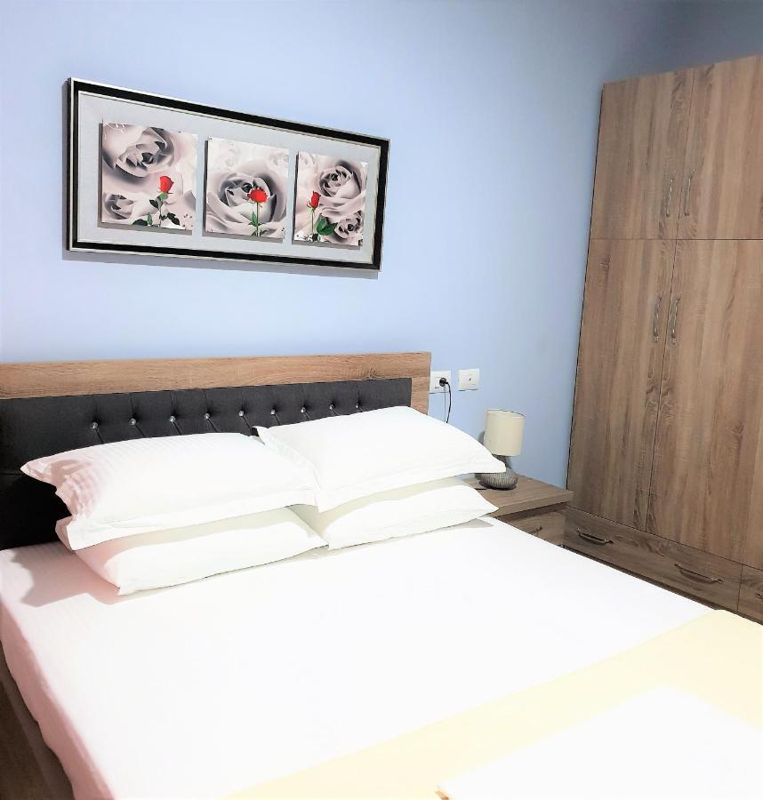 Comfort Apartments Fier Extérieur photo
